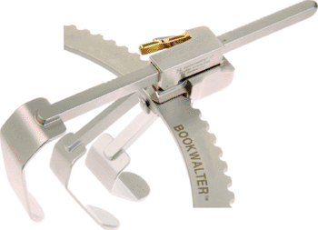 Image: The Bookwalter Self-Retaining Rotilt Ratchet (Photo courtesy of Symmetry Surgical). Image: The Bookwalter Self-Retaining Rotilt Ratchet (Photo courtesy of Symmetry Surgical).
